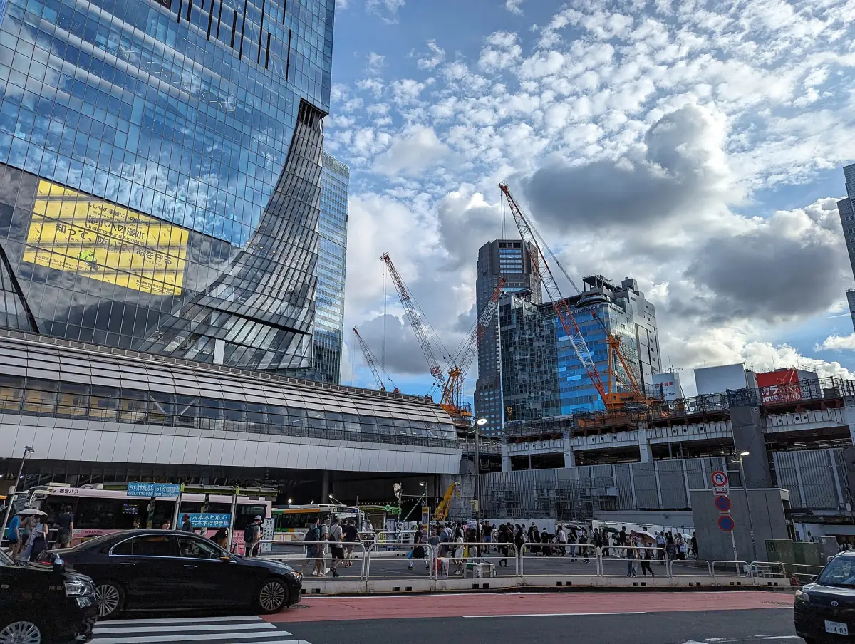 Der Bahnhof Shibuya und die neuen Türme